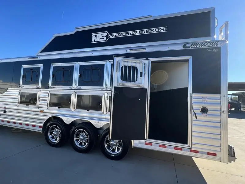 Custom Cimarron Trailer