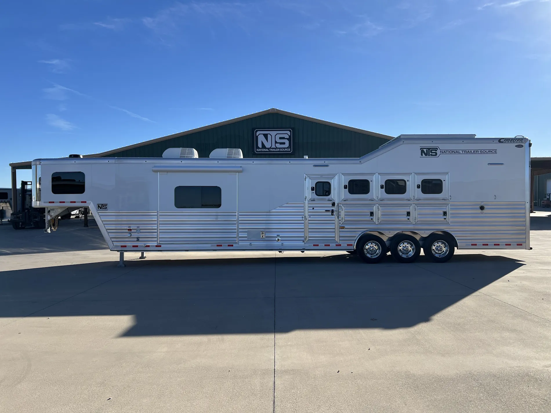 Cimarron Living Quarters Trailers
